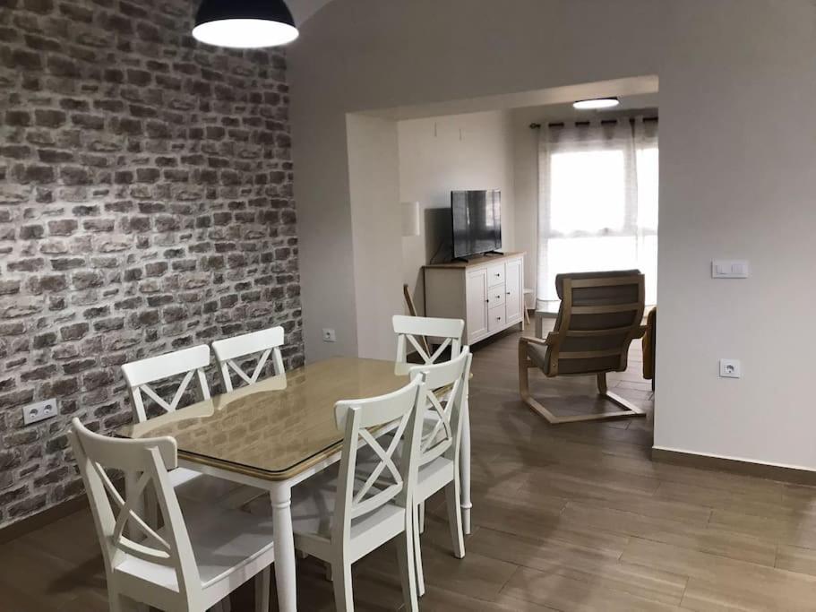 メリダBonita Y Amplia Casa Con Patio, En Centro Ciudadアパートメント エクステリア 写真