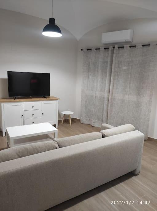 メリダBonita Y Amplia Casa Con Patio, En Centro Ciudadアパートメント エクステリア 写真