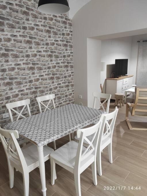 メリダBonita Y Amplia Casa Con Patio, En Centro Ciudadアパートメント エクステリア 写真