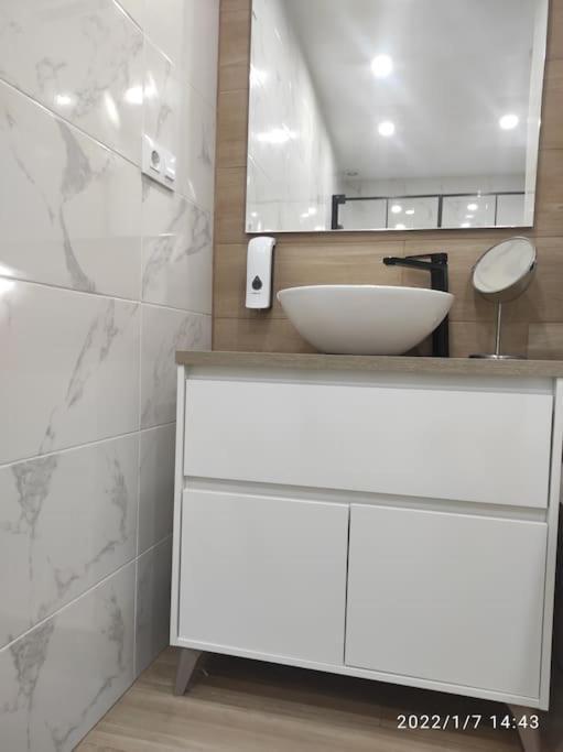 メリダBonita Y Amplia Casa Con Patio, En Centro Ciudadアパートメント エクステリア 写真
