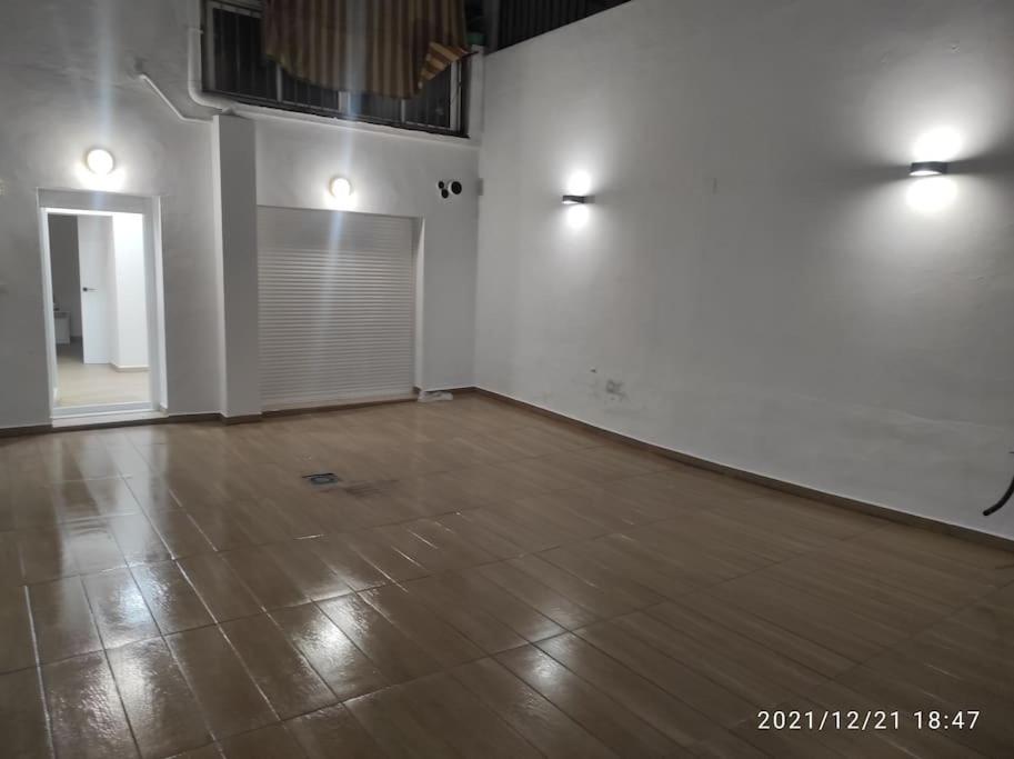 メリダBonita Y Amplia Casa Con Patio, En Centro Ciudadアパートメント エクステリア 写真