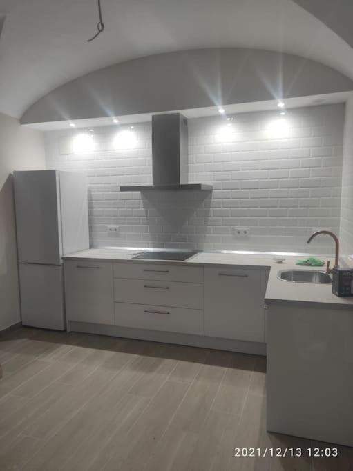 メリダBonita Y Amplia Casa Con Patio, En Centro Ciudadアパートメント エクステリア 写真