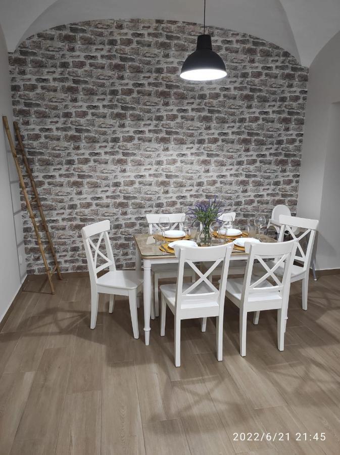 メリダBonita Y Amplia Casa Con Patio, En Centro Ciudadアパートメント エクステリア 写真
